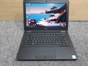 Dell Latitude 5270 – Core i5 7th Gen (8GB/256GB)
