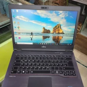 Fujitsu i7
