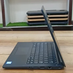 Dell Latitude 7290 – Core i7 8th Gen (8GB/256GB)